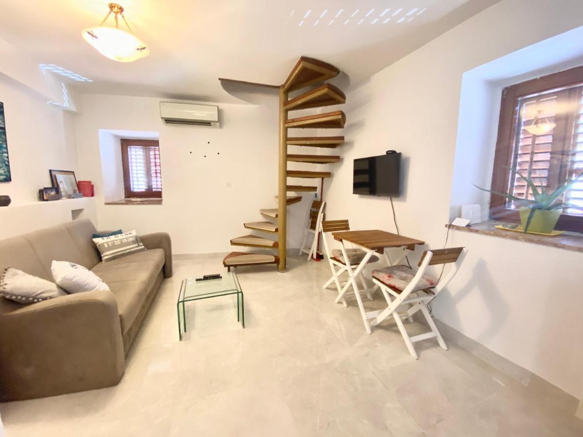 Apartment Center Old Town - 1Min To Palace Split Exterior foto